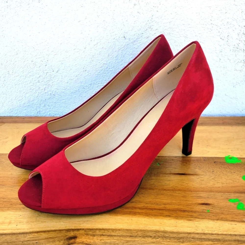 By CL Laundry Heels Shoes Women's Size 10 - Picture 4 of 16